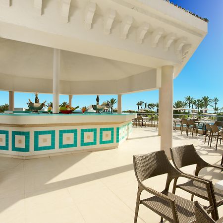Hotel Iberostar Selection Royal El Mansour Mahdia Esterno foto Pool bar at the Iberostar Grand Hotel Bávaro
