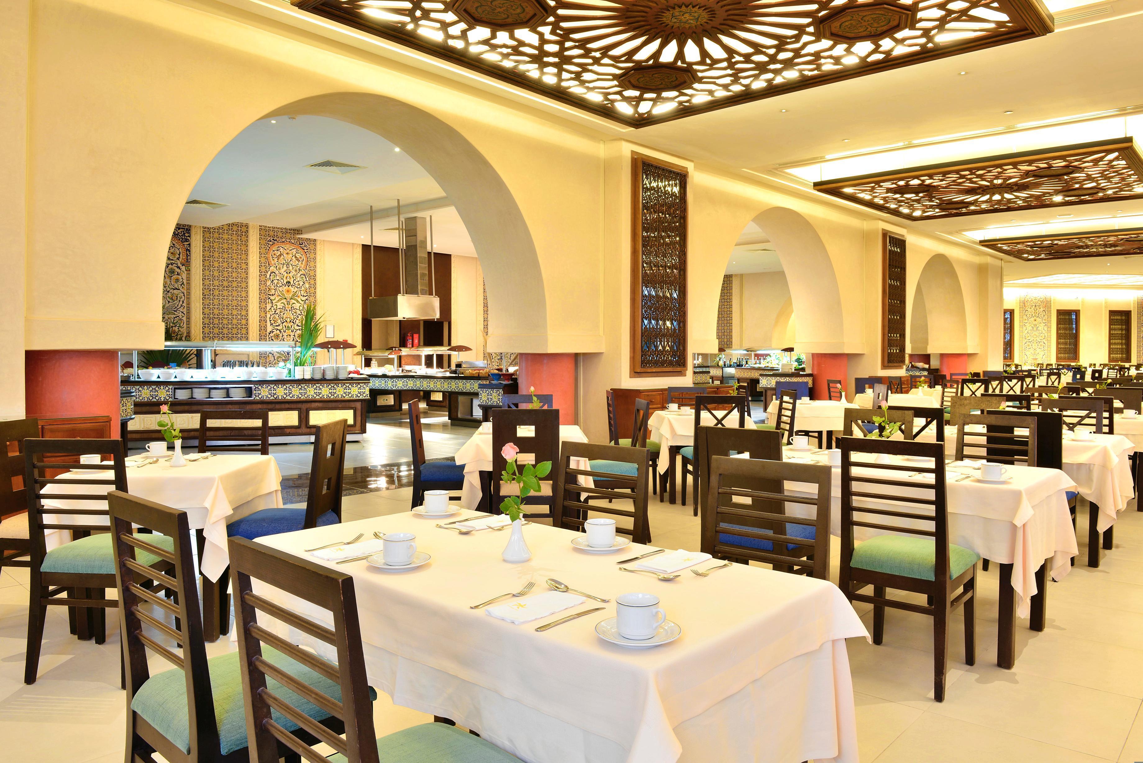 Hotel Iberostar Selection Royal El Mansour Mahdia Esterno foto The restaurant at the Grand Hotel